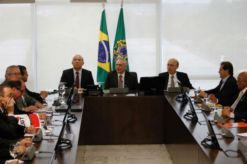 Michel Temer en busca de una reforma pensional en Brasil