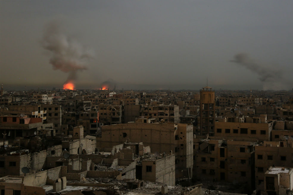 Nuevos bombardeos aéreos del régimen sirio matan a 14 civiles en Guta Oriental