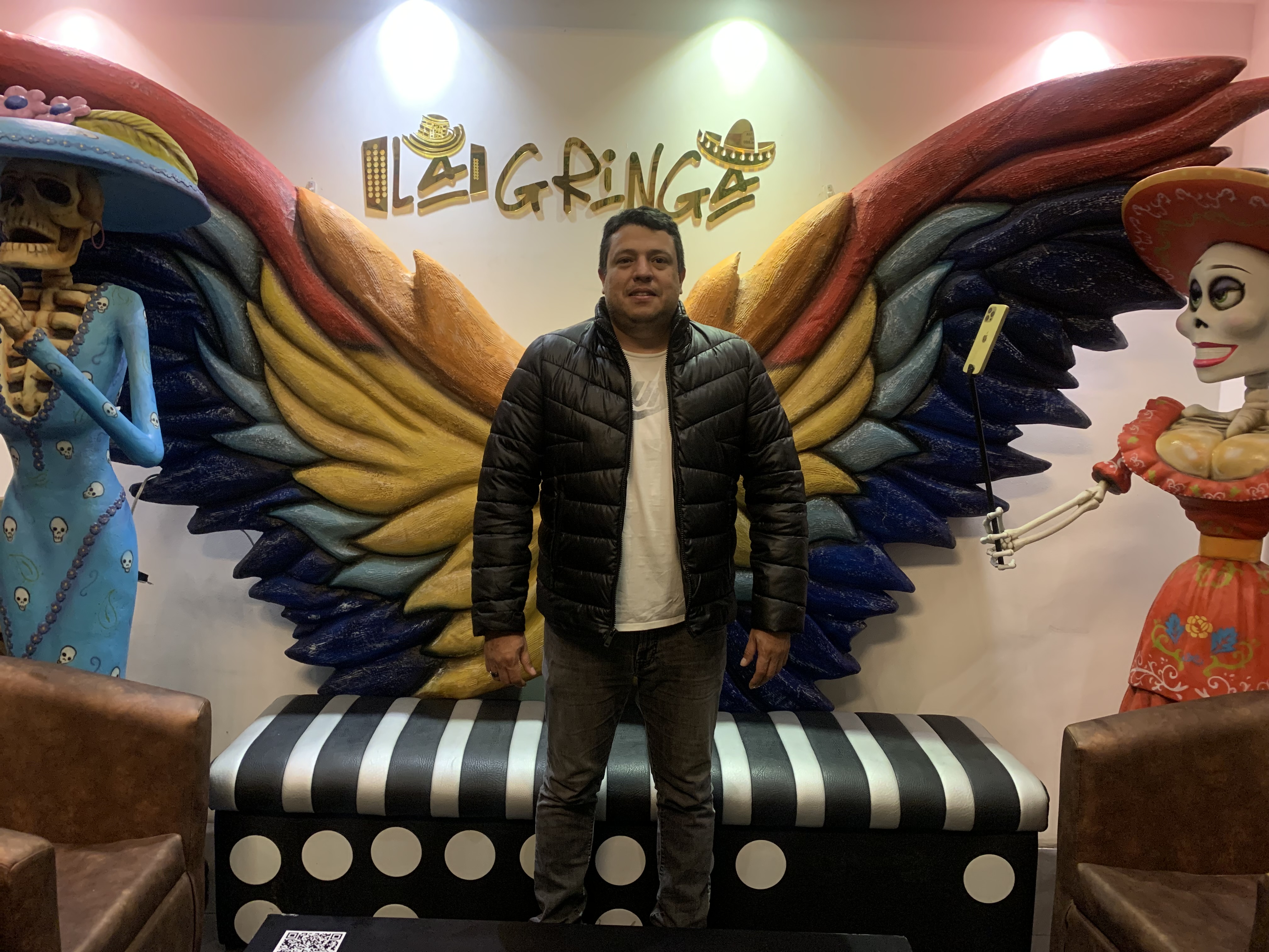 Un gastrobar que expone recetas y ritmos colombianos en la mesa