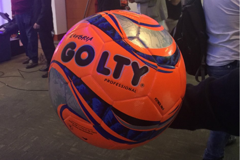 El Golty Euforia, la nueva pelota del fútbol colombiano.