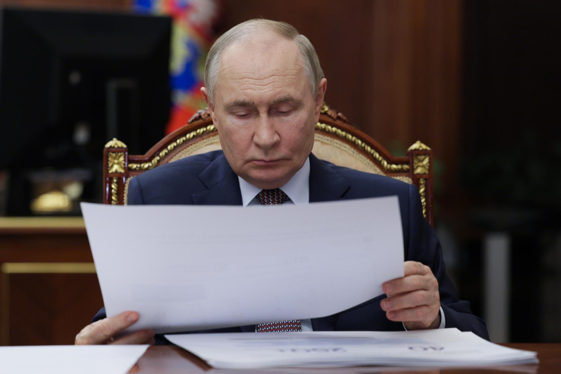 Rusia intensifica sus campañas de desinformación y EE. UU. deja de frenarlas