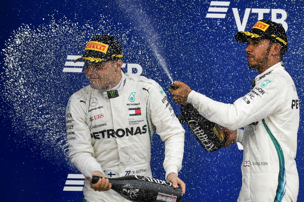Hamilton ganó en Sochi y se afianzó en el liderato de la F1