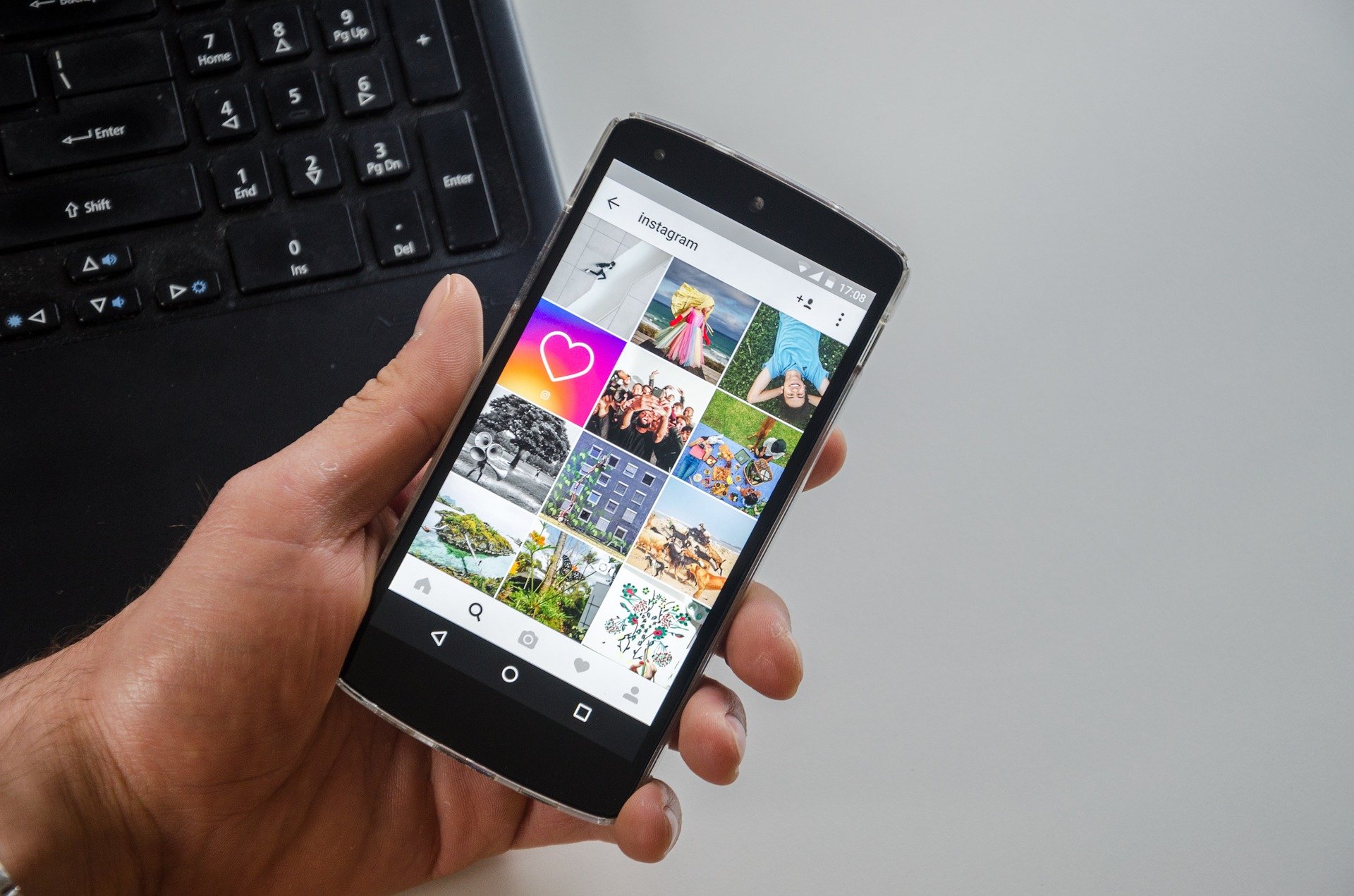 Instagram añadiría música a las publicaciones del “feed”