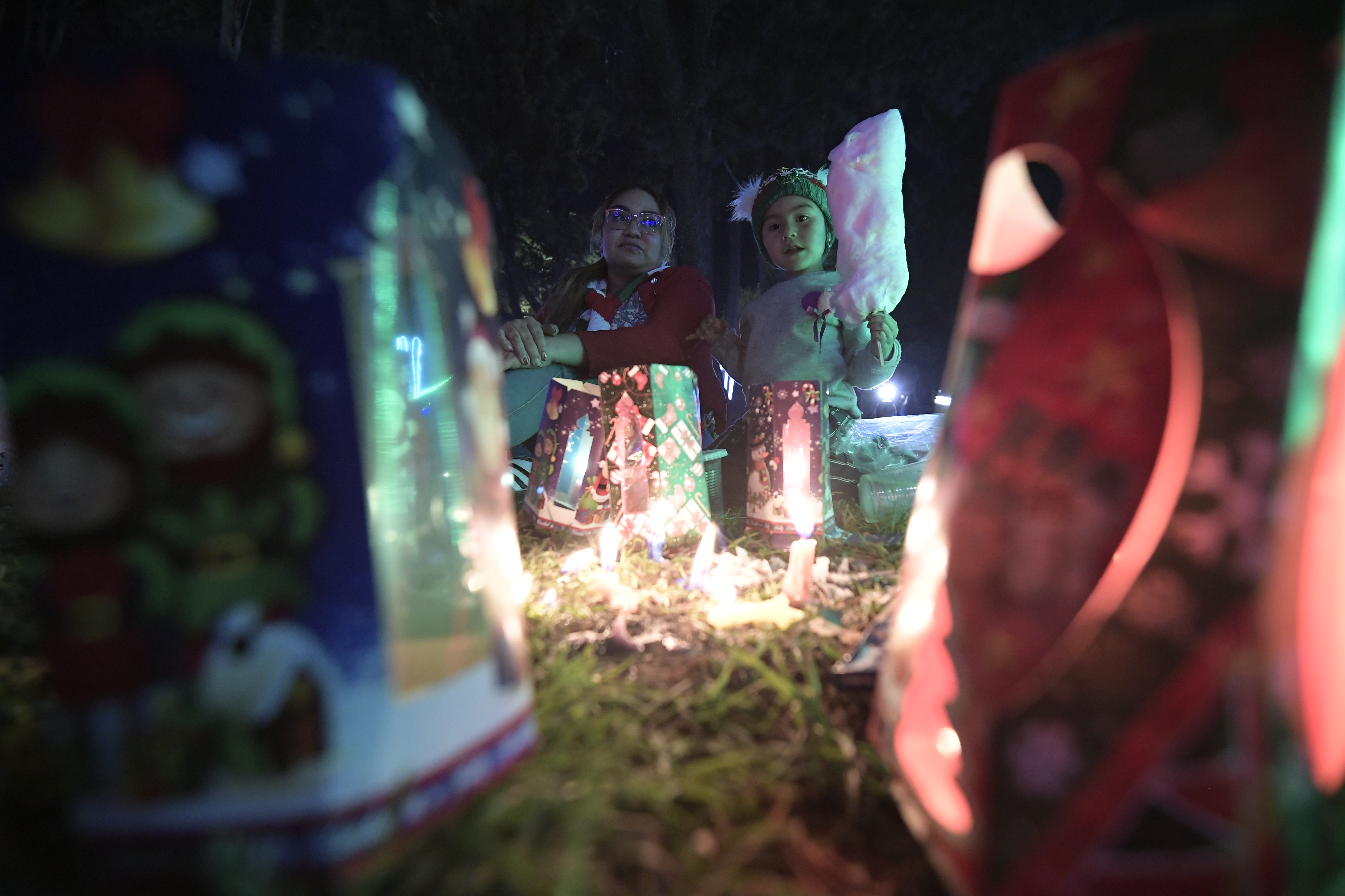 Alumbrado navideño, 07 de diciembre día de velitas.