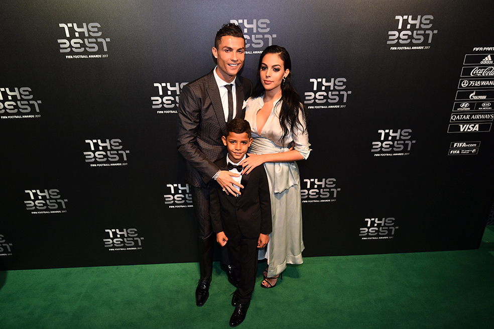 Georgina Rodríguez experimenta «felicidad suprema» tras nacimiento de su hija con Ronaldo
