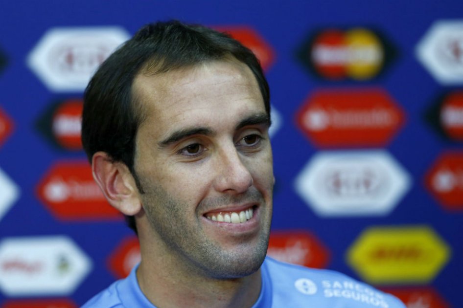 «Argentina tiene grandes individualidades como para centrarnos sólo en Messi»: Godín