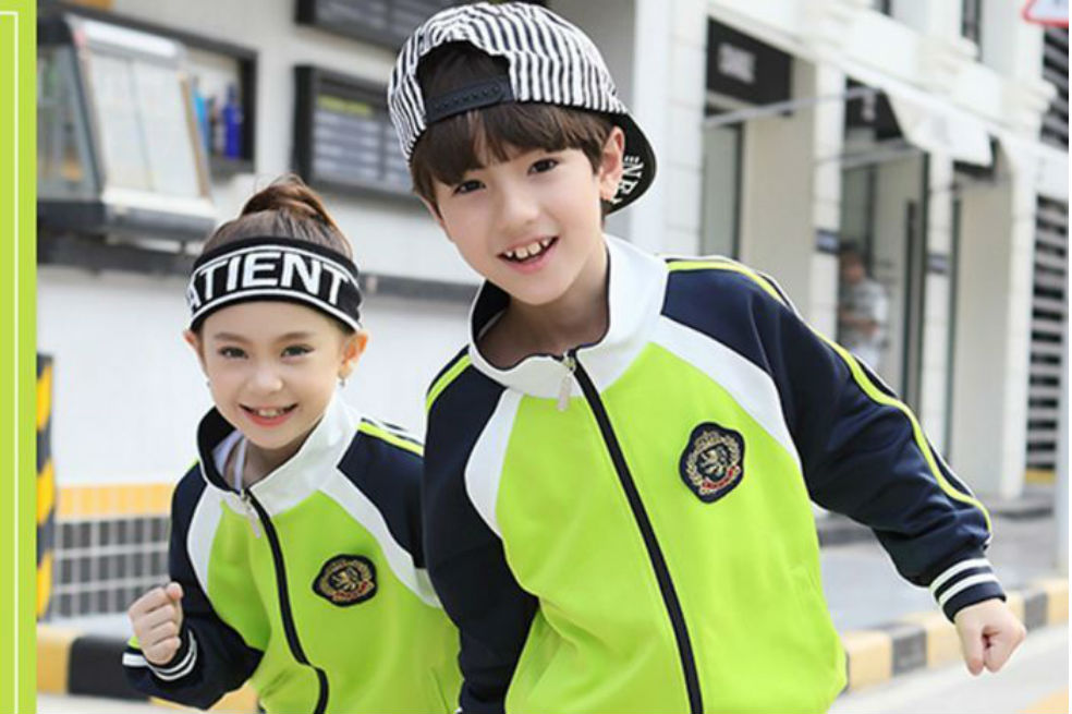 China usa uniformes inteligentes para monitorear a sus alumnos