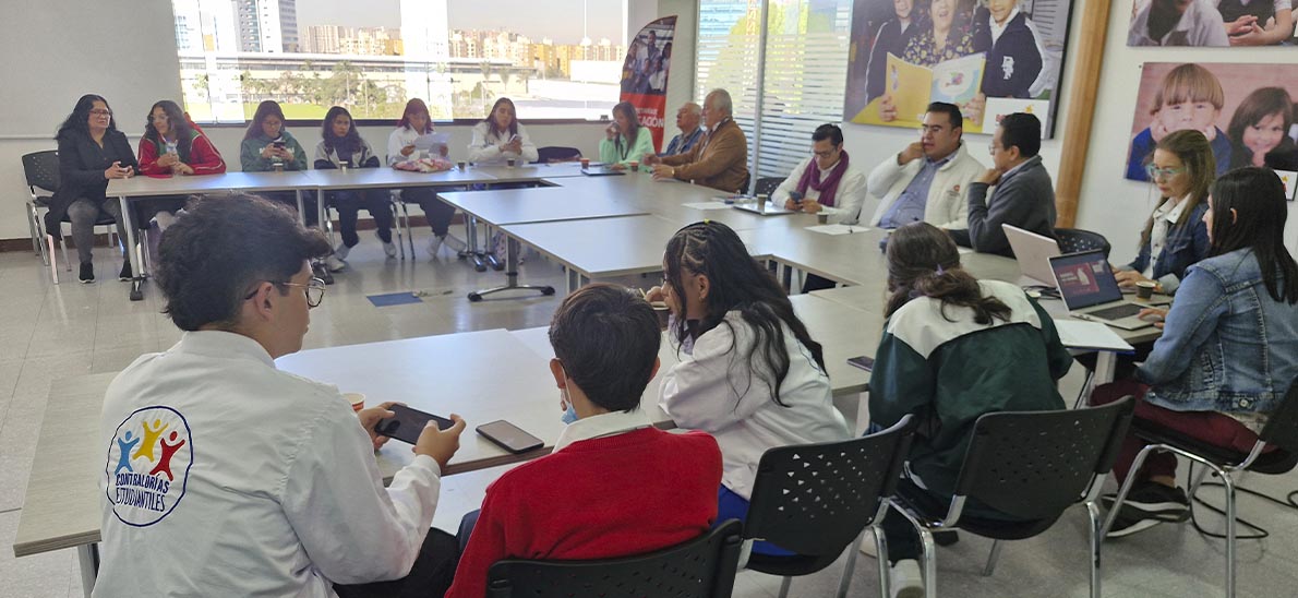 Contralores estudiantiles presentaron sus observaciones en Mesa Técnica del PAE