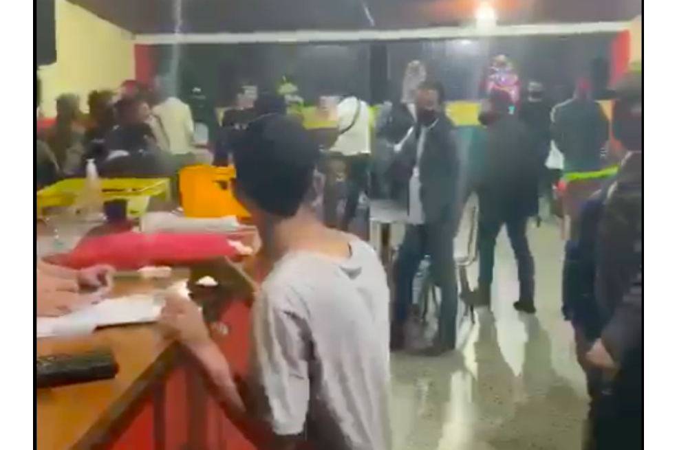 Encuentran 26 personas en un bar del Restrepo, en Bogotá