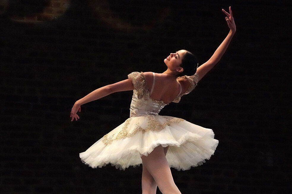 En 11 fotos, la belleza de la Competencia Internacional de Ballet Valentina Kozlova
