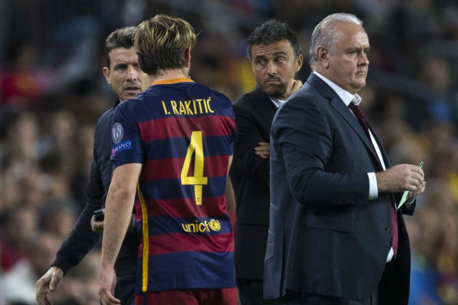 Rakitic, en duda para el clásico ante el Real Madrid