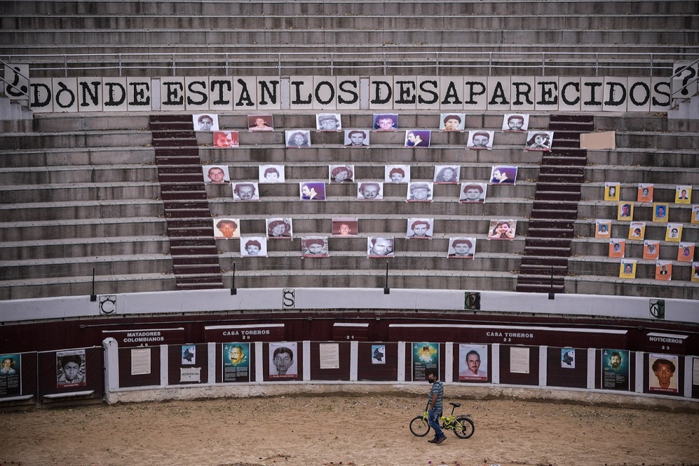 Este 30 de agosto se conmemora el Día Internacional por las Víctimas de Desaparición Forzada. En Colombia, se estima que hay más de 80.000 personas desaparecidas por el conflicto armado.