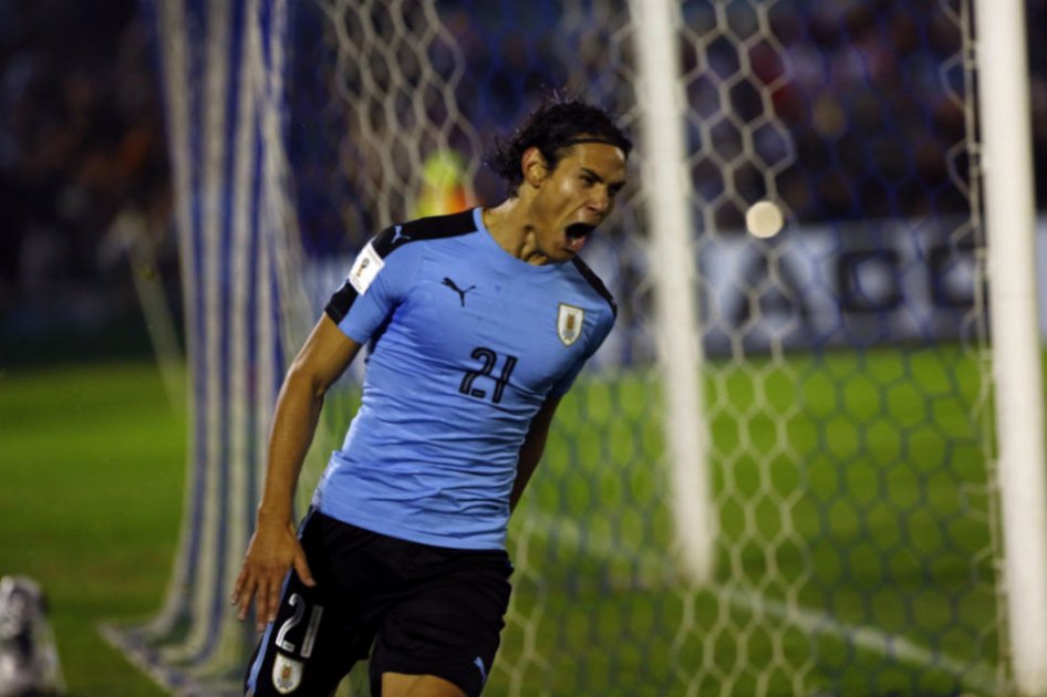Suárez y Cavani, lideran convocatoria de Uruguay para partidos ante Venezuela y Colombia