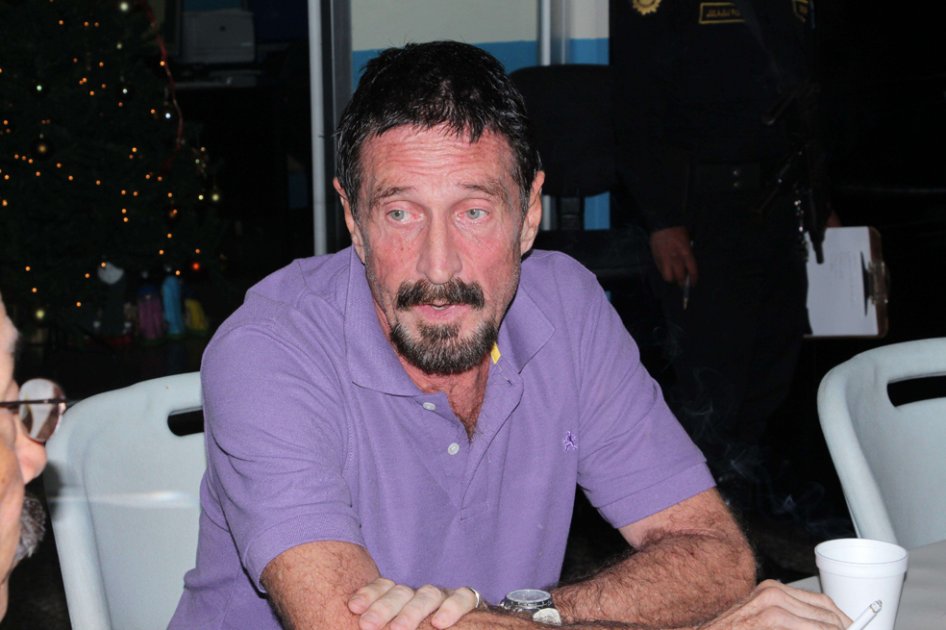Guatemala niega asilo a McAfee