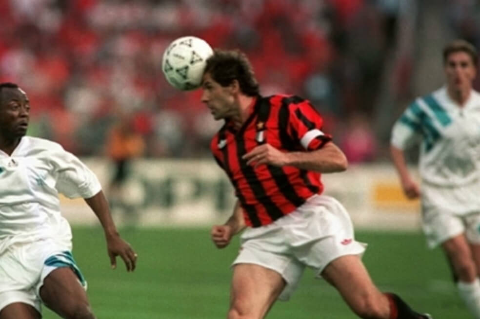 Franco Baresi ganó con el Milan tres Copas de Europa, seis ligas italianas, dos Copas Intercontinentales, tres Supercopas de Europa y cuatro Supercopas de Italia. / AFP