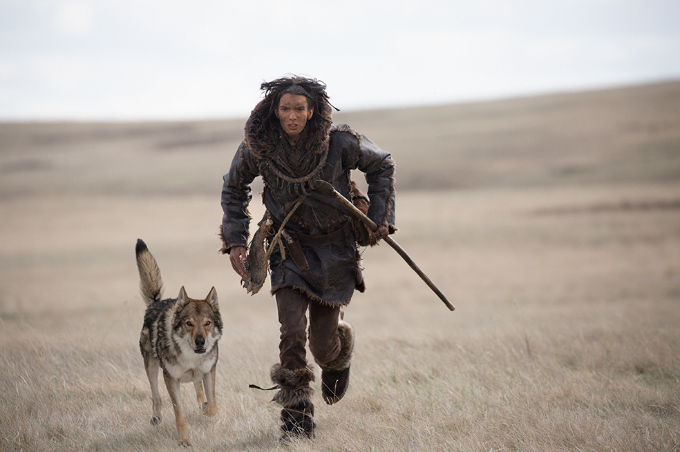 Película «Alfa», la amistad entre un joven y un lobo en la Edad de Hielo