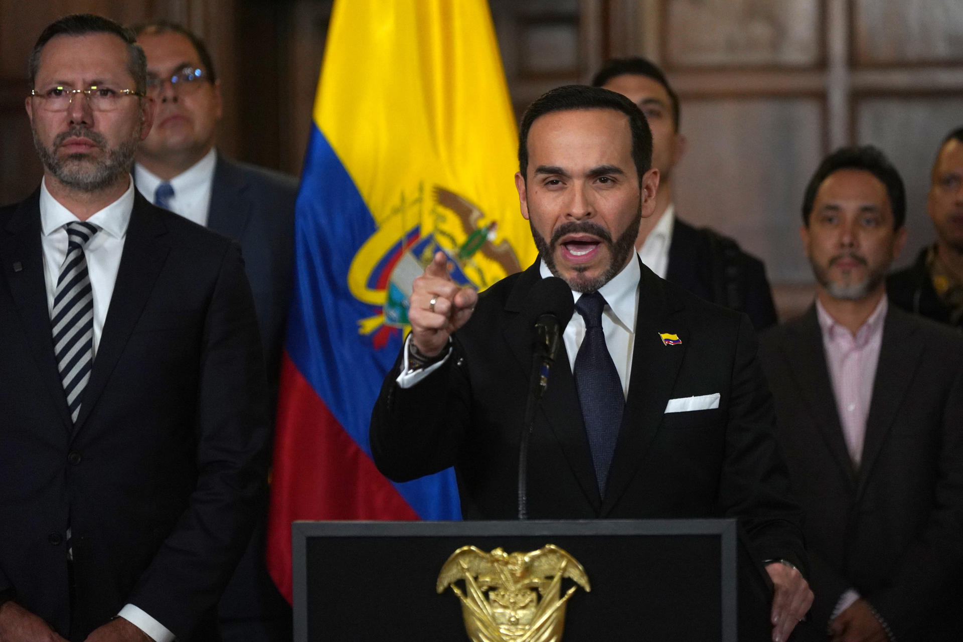 De La Espriella pidió revisar nombramientos en MinTIC y ya salió una secretaria general