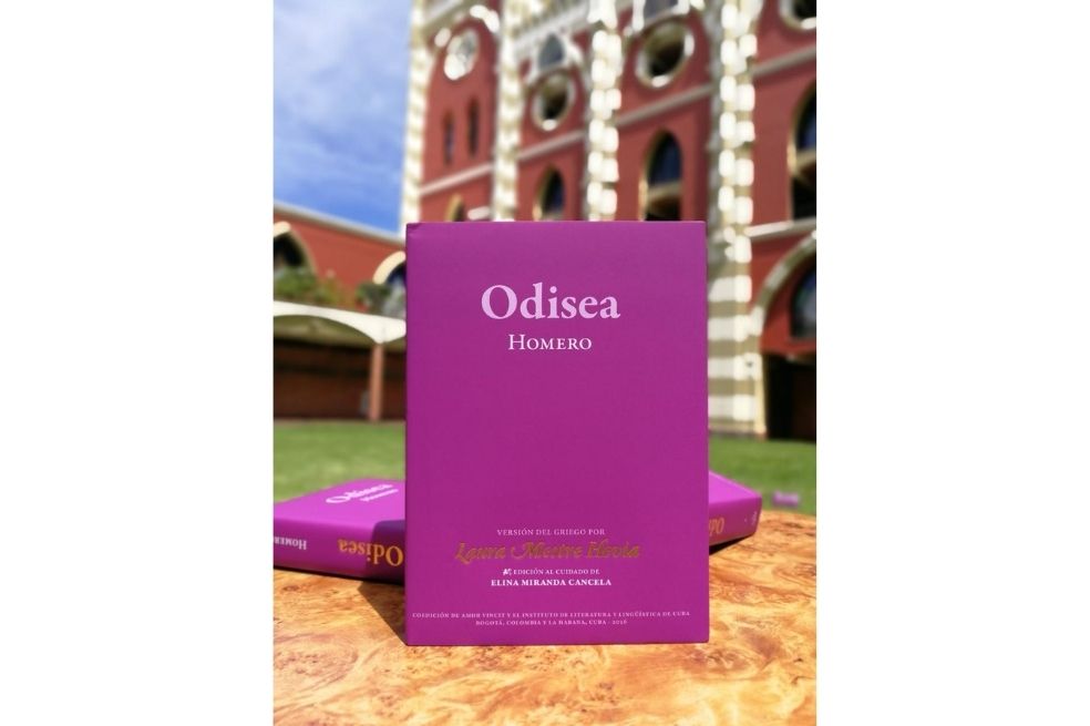 “La literatura transforma a quien entra en ella precisamente porque no es imparcial”