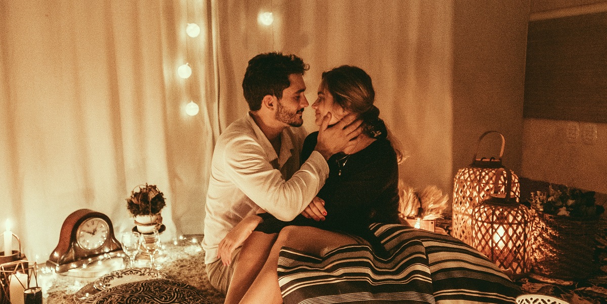 ¿Cómo saber si un hombre está enamorado y no solamente te desea?