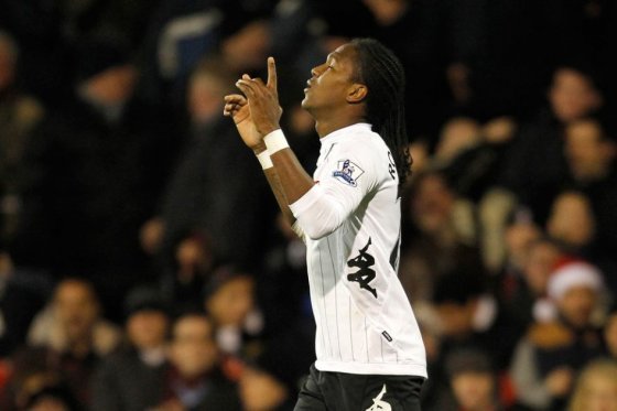 Hugo Rodallega marcó doblete en la victoria de Fulham