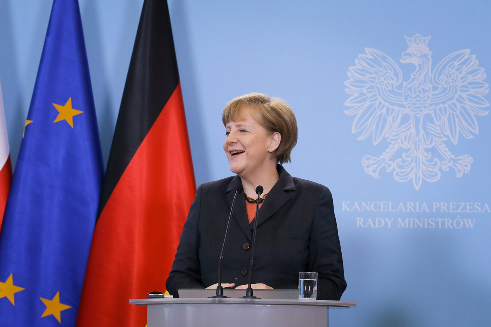Ángela Merkel pierde poderes