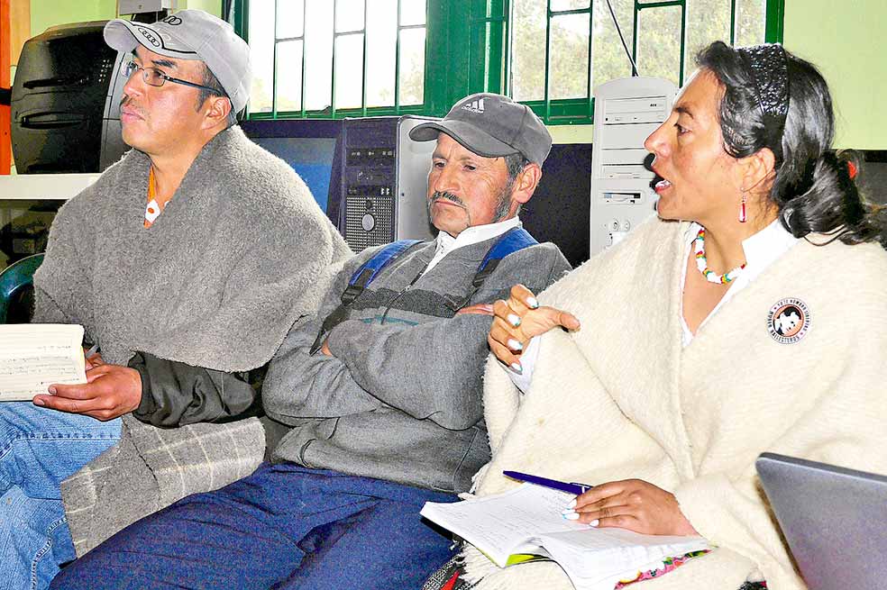 Encuentro con los «guerrilleros bajo la ruana»