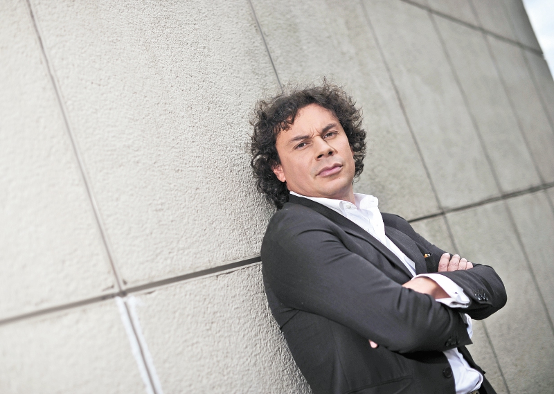 “No es política, hacemos pedagogía”: Hassan Nassar sobre programa de Duque