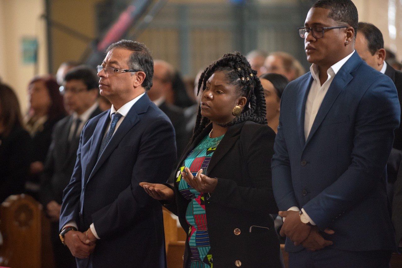 Presidente Petro asistió a conmemoración por holocausto del Palacio de Justicia