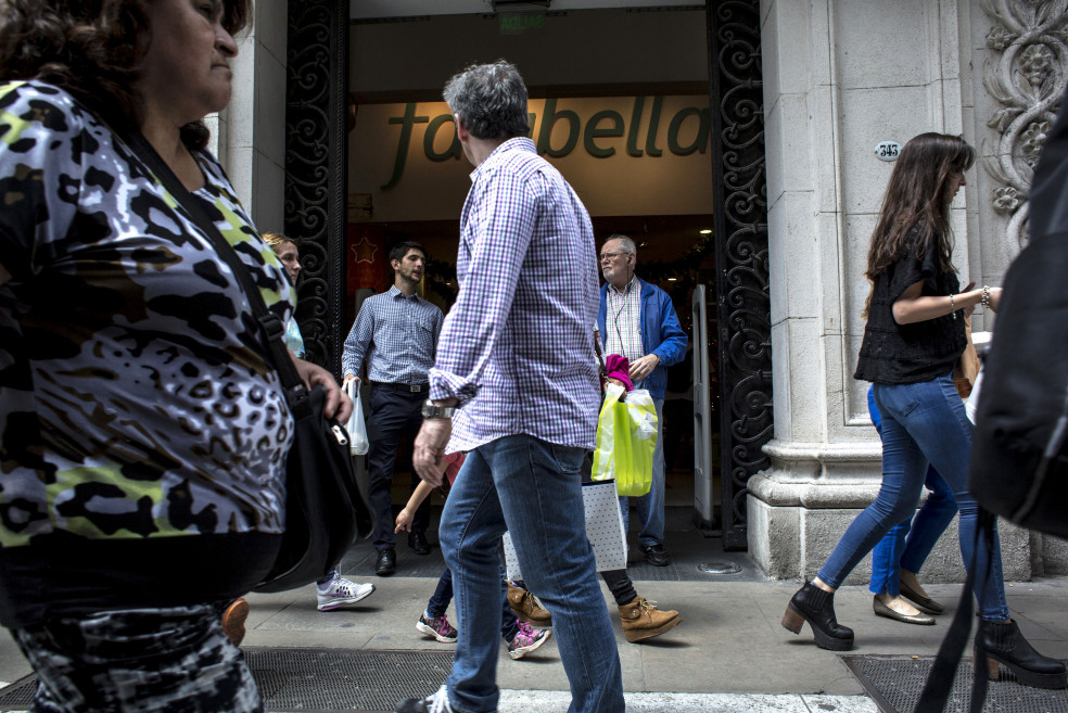 Ordenan a Falabella cumplir con lo ofrecido en ventas por internet