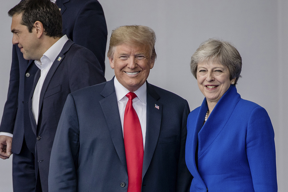 May insiste ante Trump en un acuerdo de libre comercio