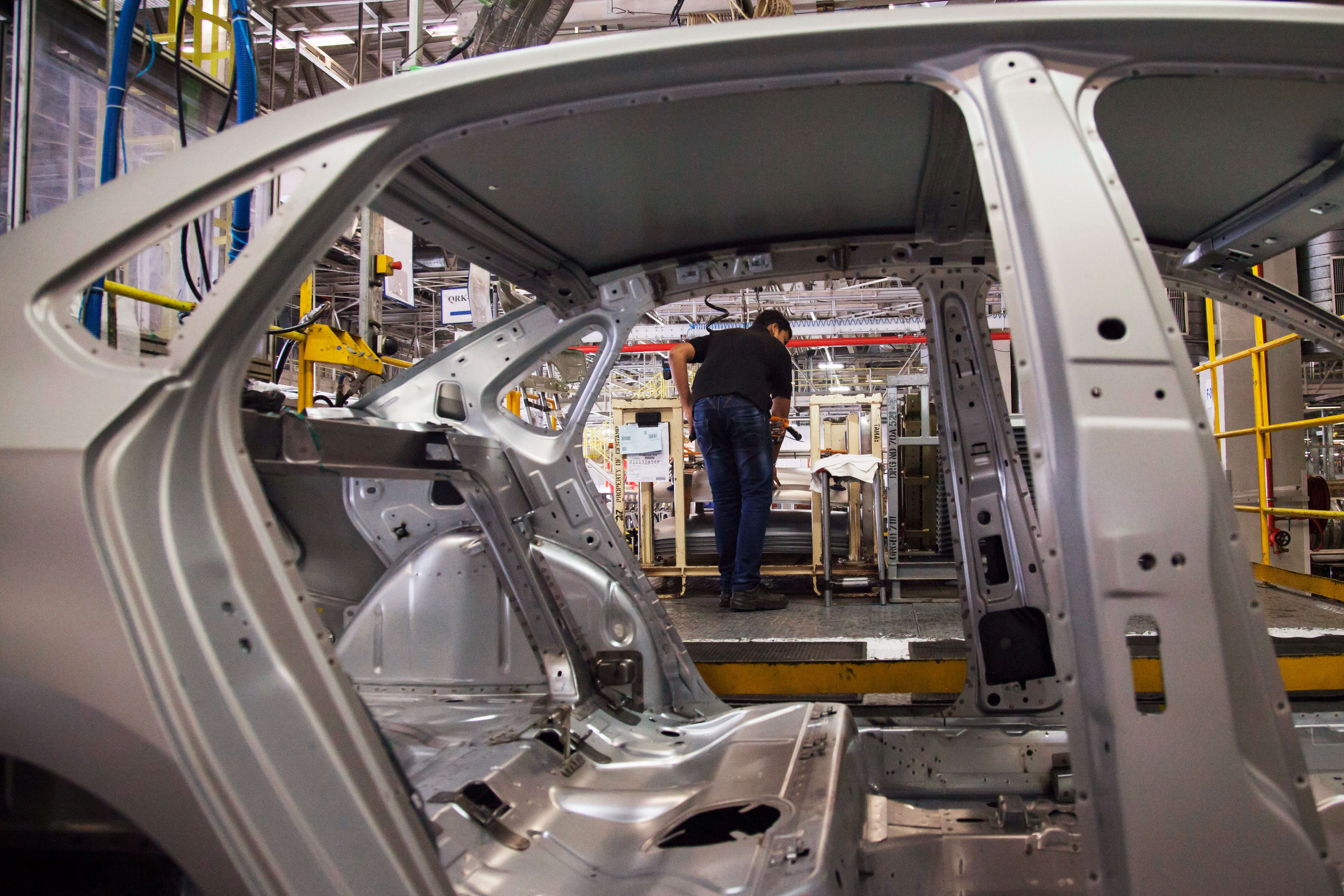 Producción de la industria manufacturera cayó 1,3 % en abril de 2019