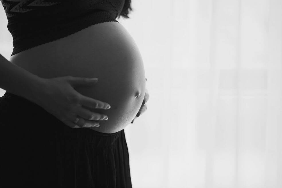 El racismo pone en riesgo la vida de las mujeres afrodescendientes durante el parto