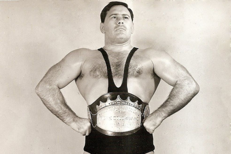 Murió el excampeón mundial de lucha libre Bill Martínez, el Tigre Colombiano