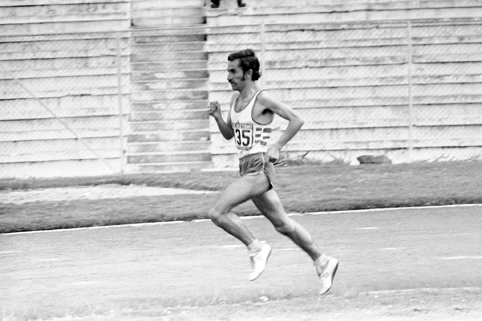  Domingo Tibaduiza es reconocido entre los mejores fondistas en la historia del atletismo colombiano.  / Archivo
