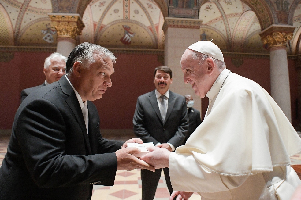 Papa visita Hungría 2021