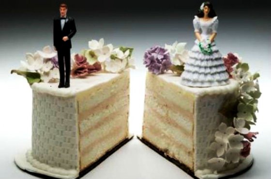 Según estudio, divorcio destruye finanzas de estadounidenses mayores de 50 años