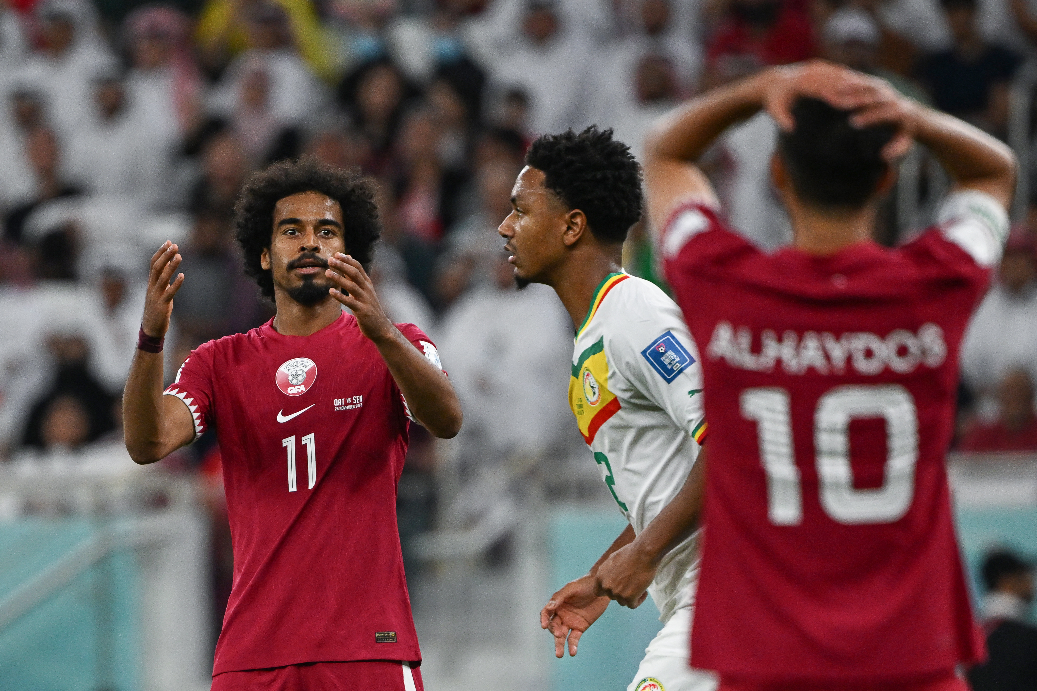 Catar y Sudáfrica, las dos anfitrionas eliminadas en primera ronda de un Mundial