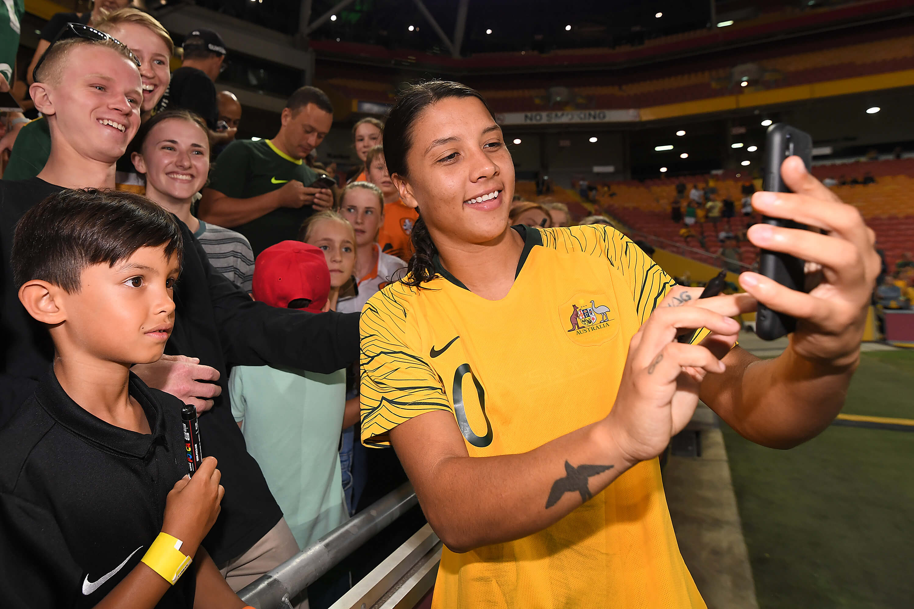 Sam Keer, la volante australiana que está llenando de hinchas el fútbol femenino