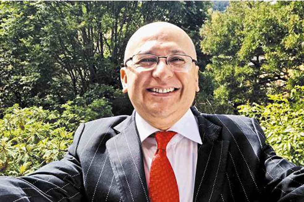 Eduardo Montealegre un adelantado