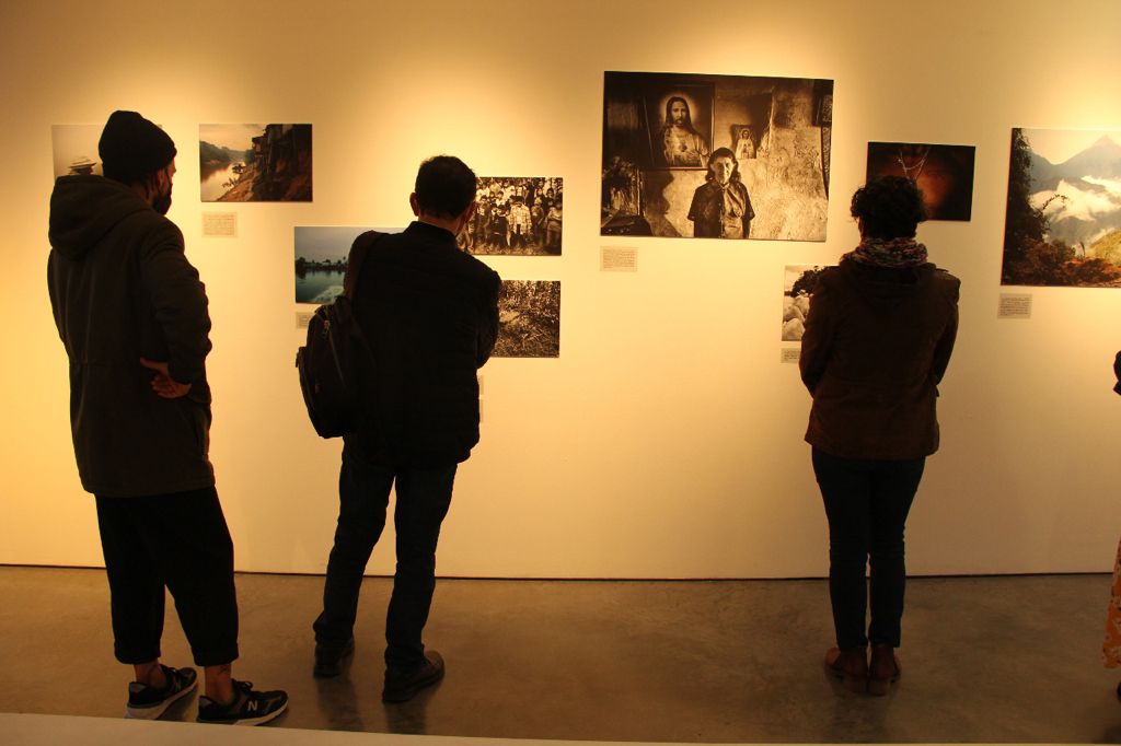 La exposición contará con 30 piezas fotográficas de los miembros de la Fundación OjoRojo.
