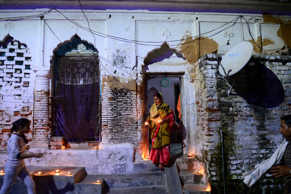 Justicia india permite a mayoría hindú construir templo en lugar disputado con musulmanes