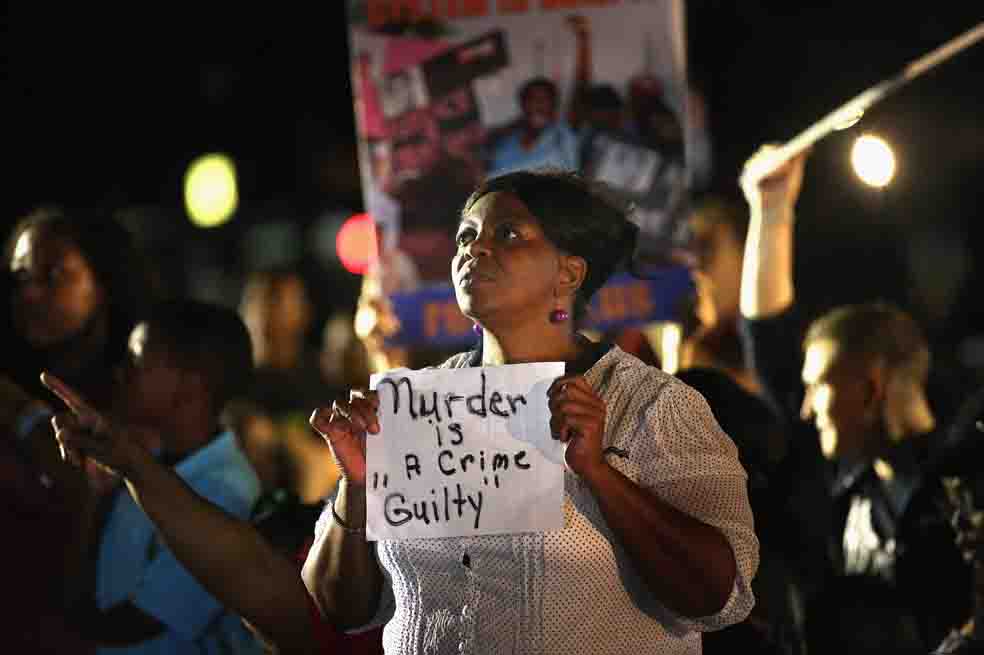 Revive debate sobre la raza