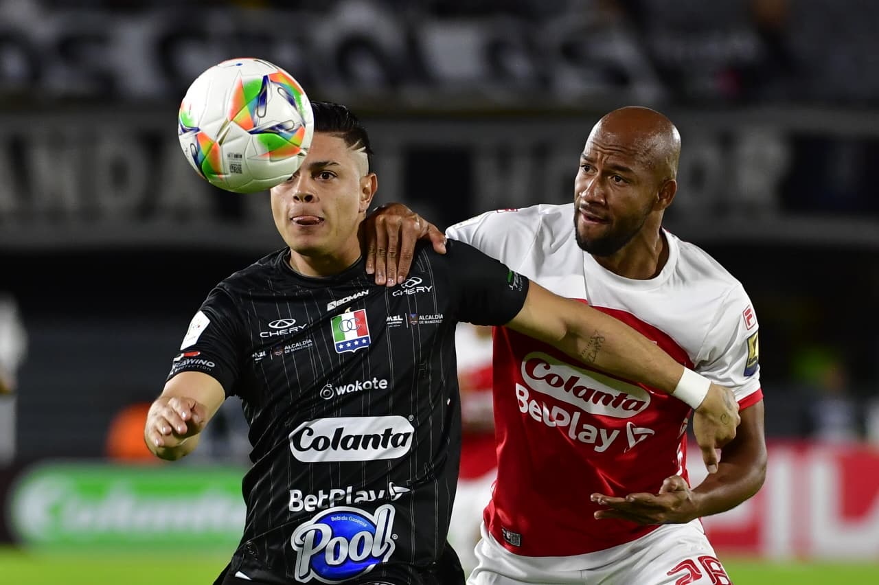 Once Caldas celebró por 1-2 en El Campín con un triunfo clave ante Santa Fe en el cierre de la novena fecha de la Liga BetPlay 2025-ll.