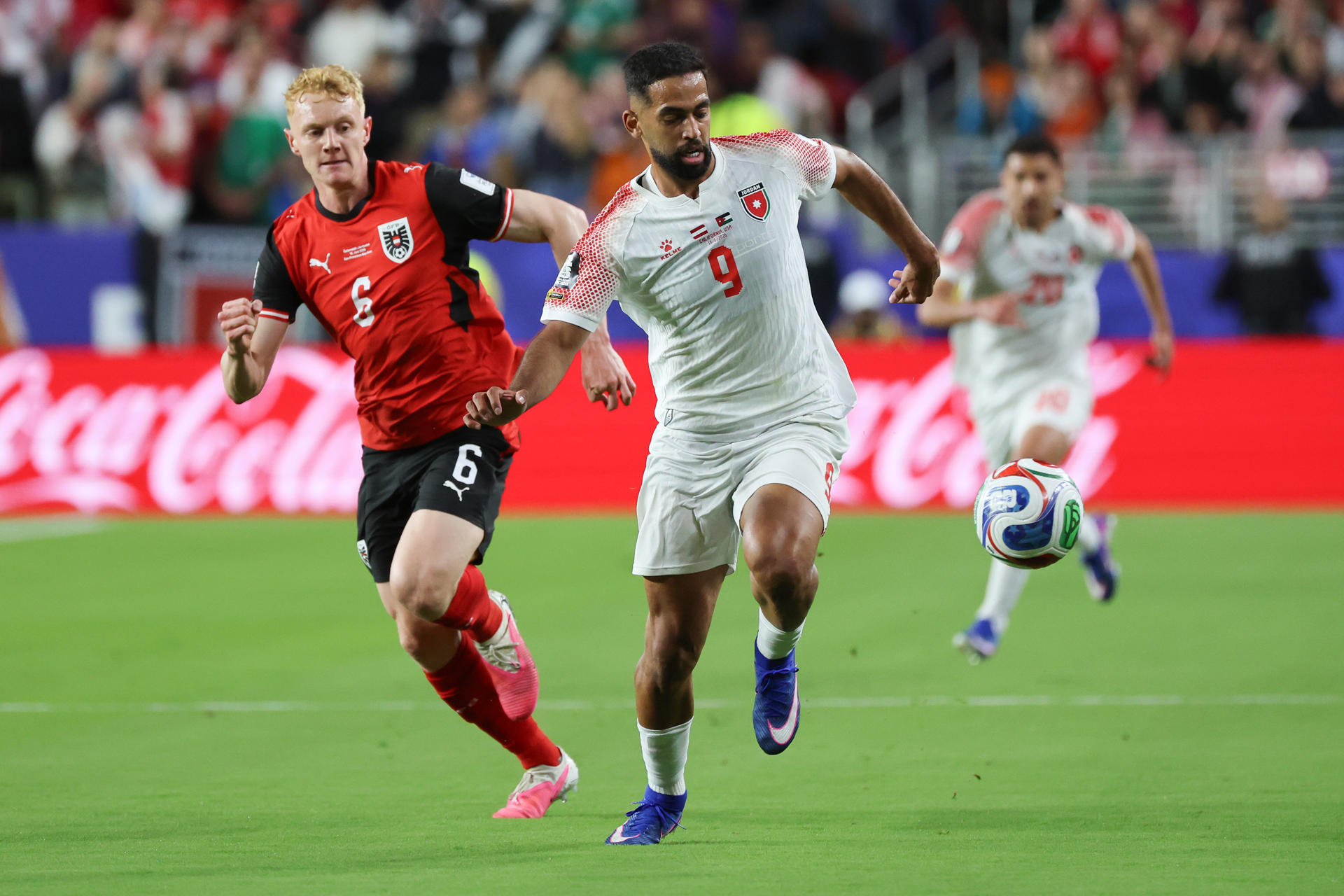 Austria sufrió más de la cuenta ante Jordania, pero arrancó el Mundial con una victoria y ya piensa en Argentina 3 Austria sufrió más de la cuenta, pero debutó con victoria contra Jordania en el Mundial