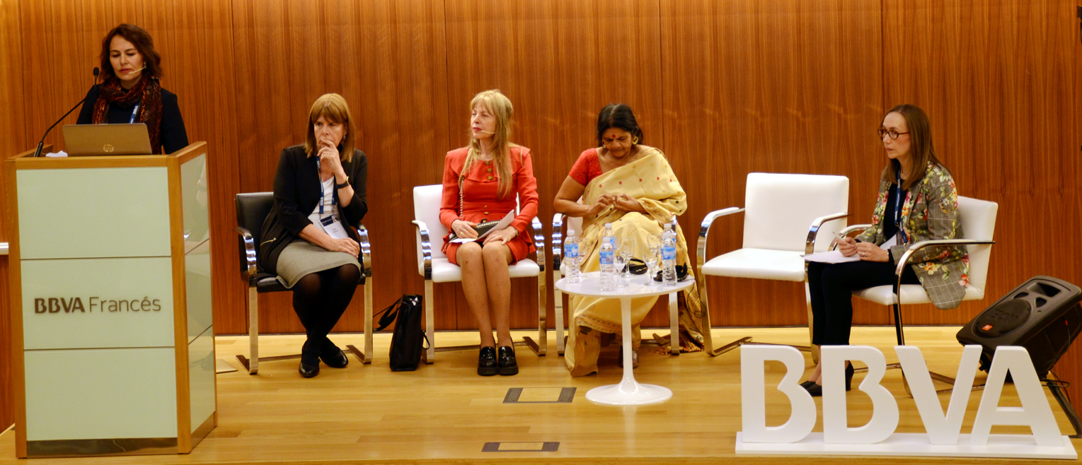 Colombia apuesta por empoderamiento  femenino en cumbre de educación financiera