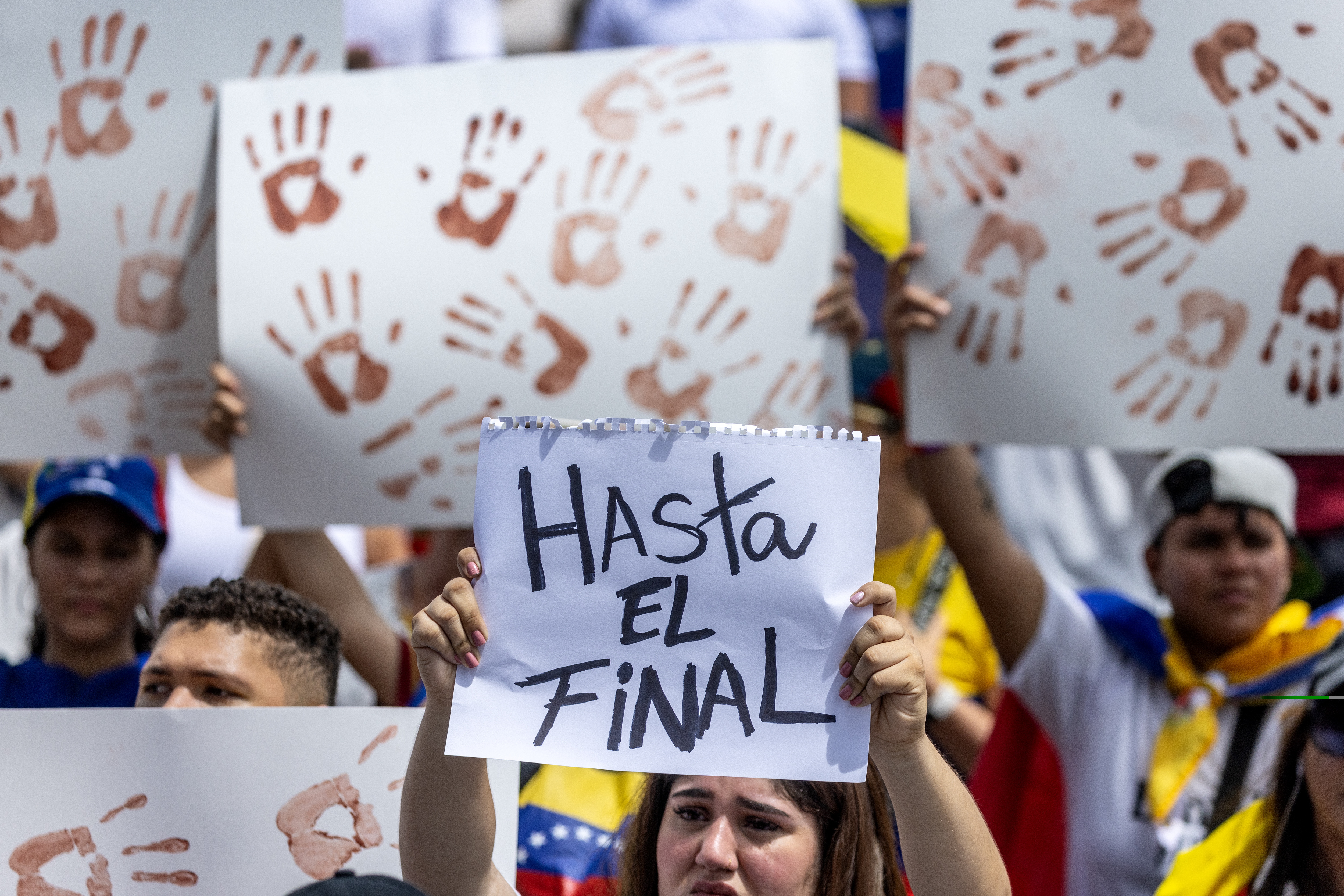Corte de EE. UU. mantiene bloqueo a plan de terminar con ayuda para venezolanos