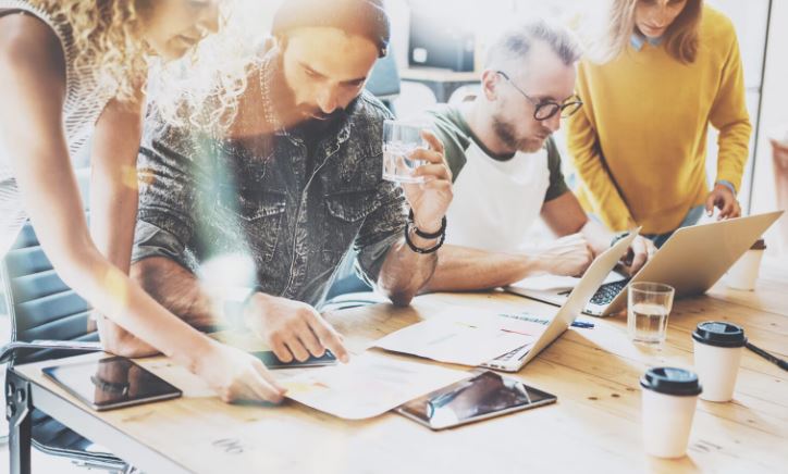 ¿Qué es la innovación empresarial? Esta paso a paso lo explica