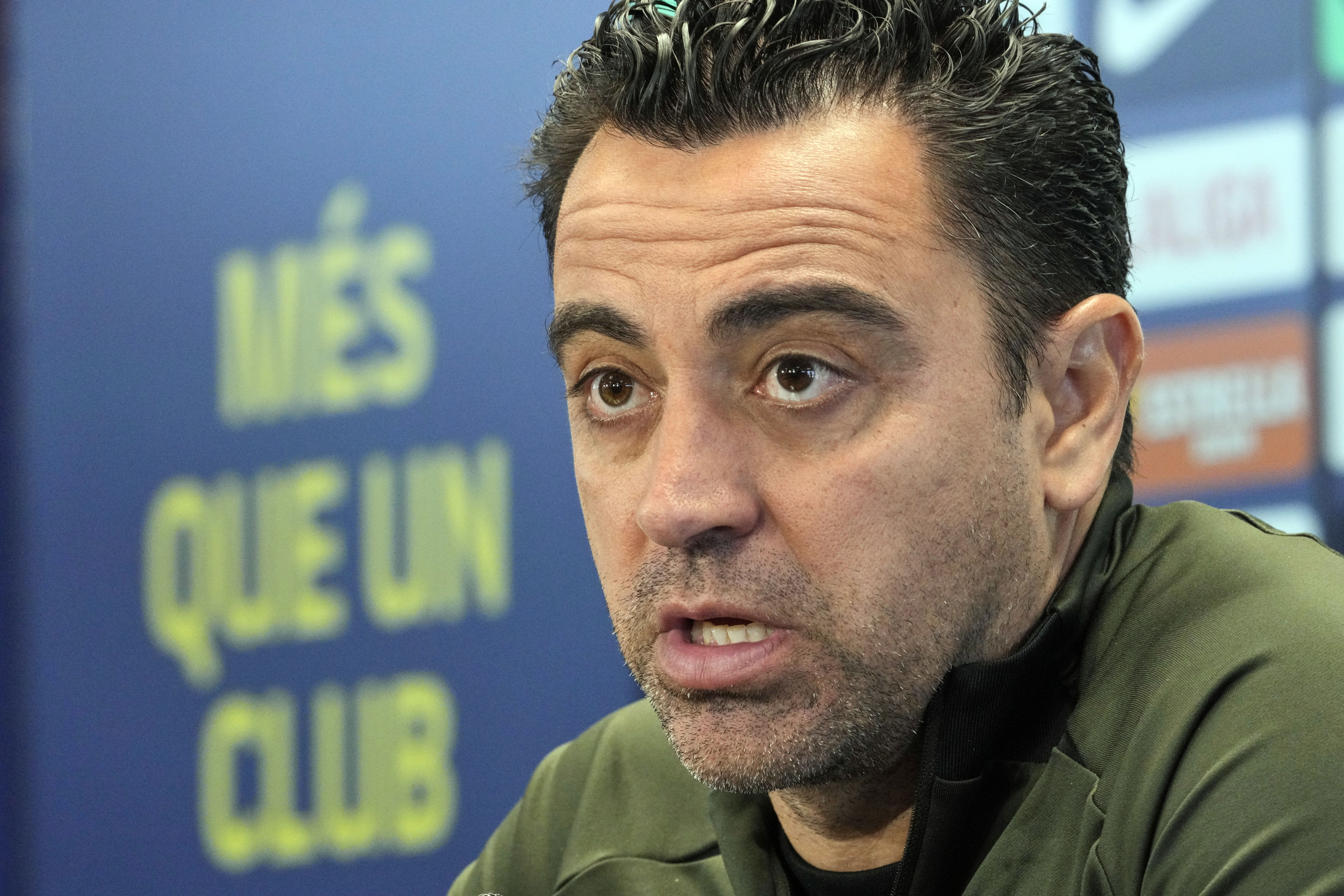 BARCELONA, 24/05/2024.- Imagen de archivo fechada el 3 de mayo del entrenador del FC Barcelona, Xavi Hernández, a quien el Barcelona ha comunicado este viernes que no seguirá la temporada que viene. EFE/ Alejandro García