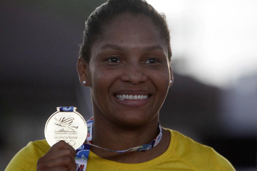 Yuri Alvear, de campeona a formadora de nuevos atletas
