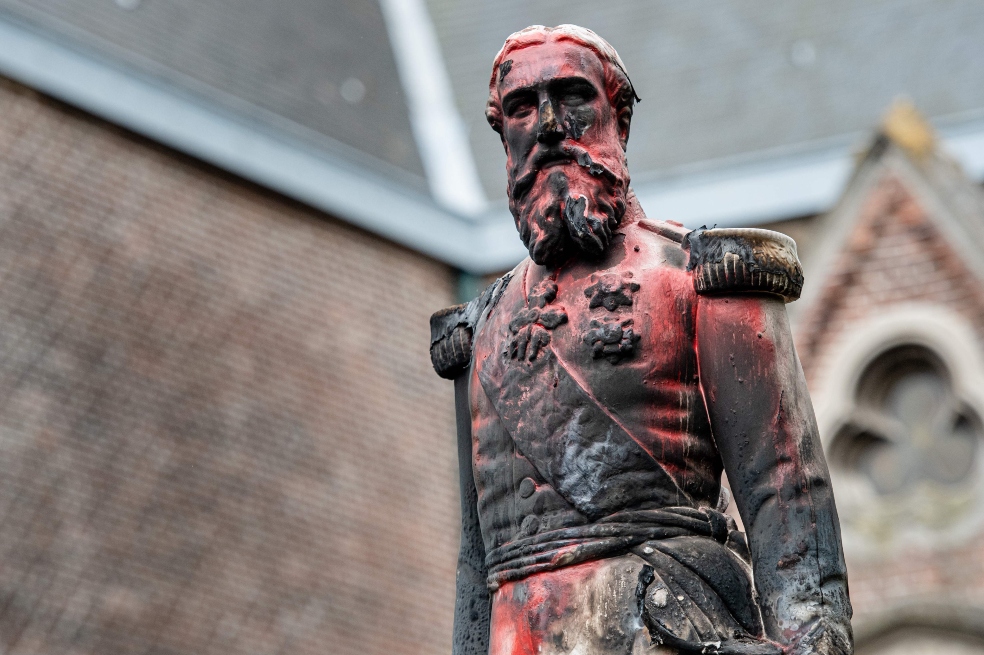 Las estatuas, los otros objetivos de las protestas contra el racismo en Bélgica